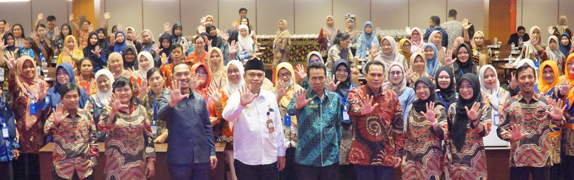 Latar Belakang Trustco Institute